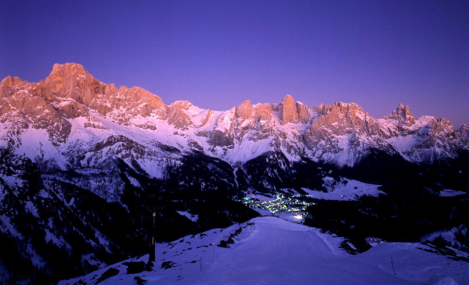 Hotel San Martino 산마르티노디카스트로차 외부 사진