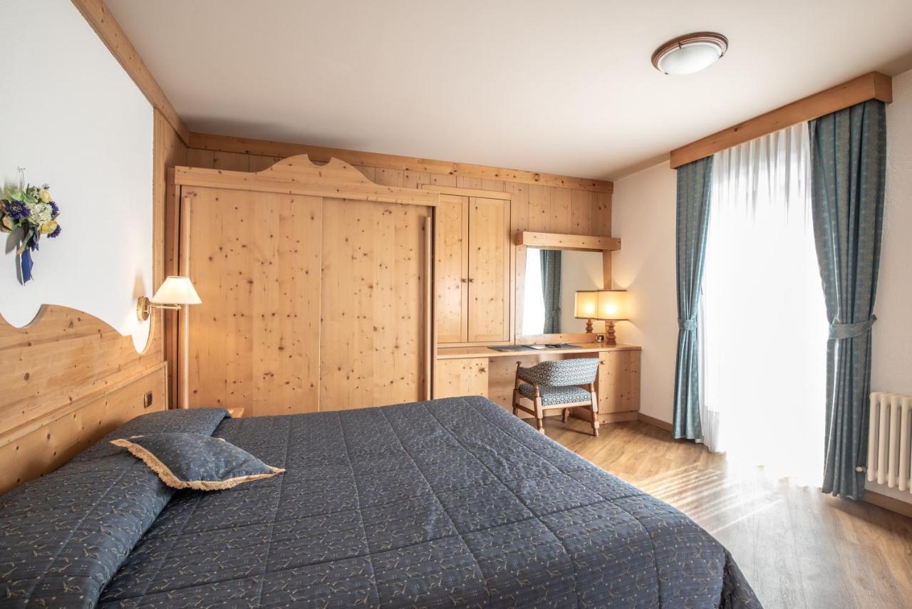 Hotel San Martino 산마르티노디카스트로차 외부 사진