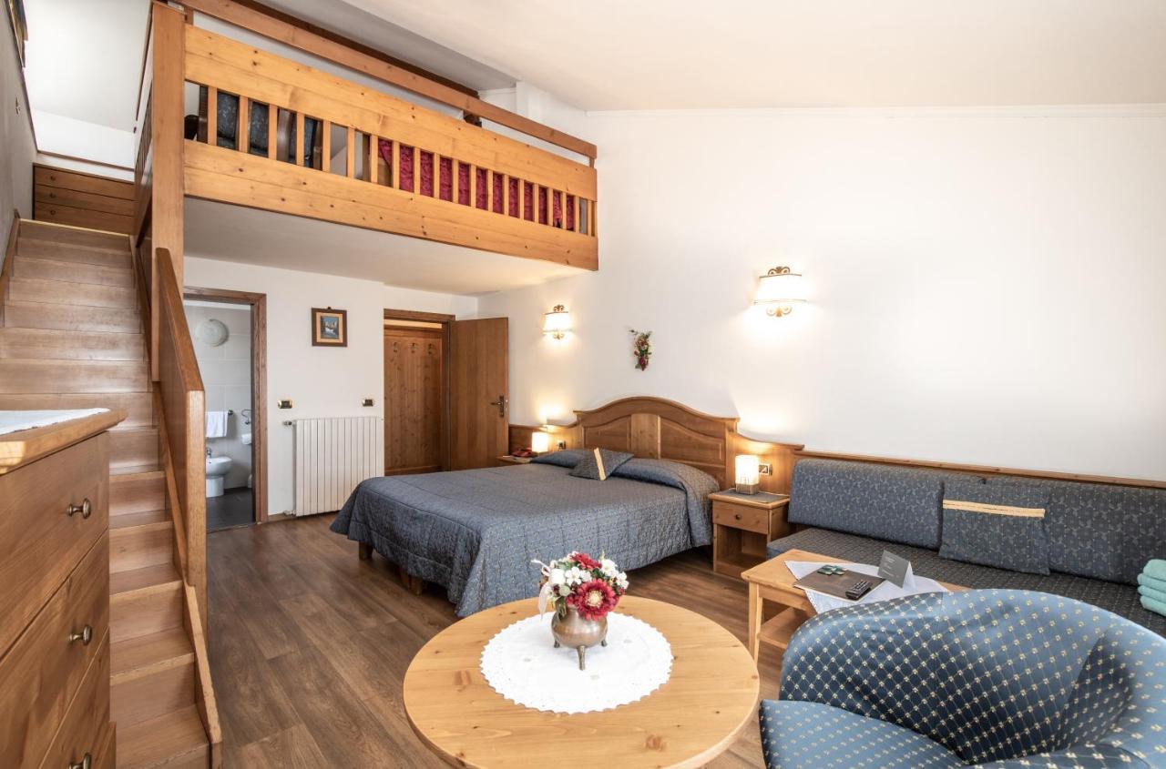 Hotel San Martino 산마르티노디카스트로차 외부 사진