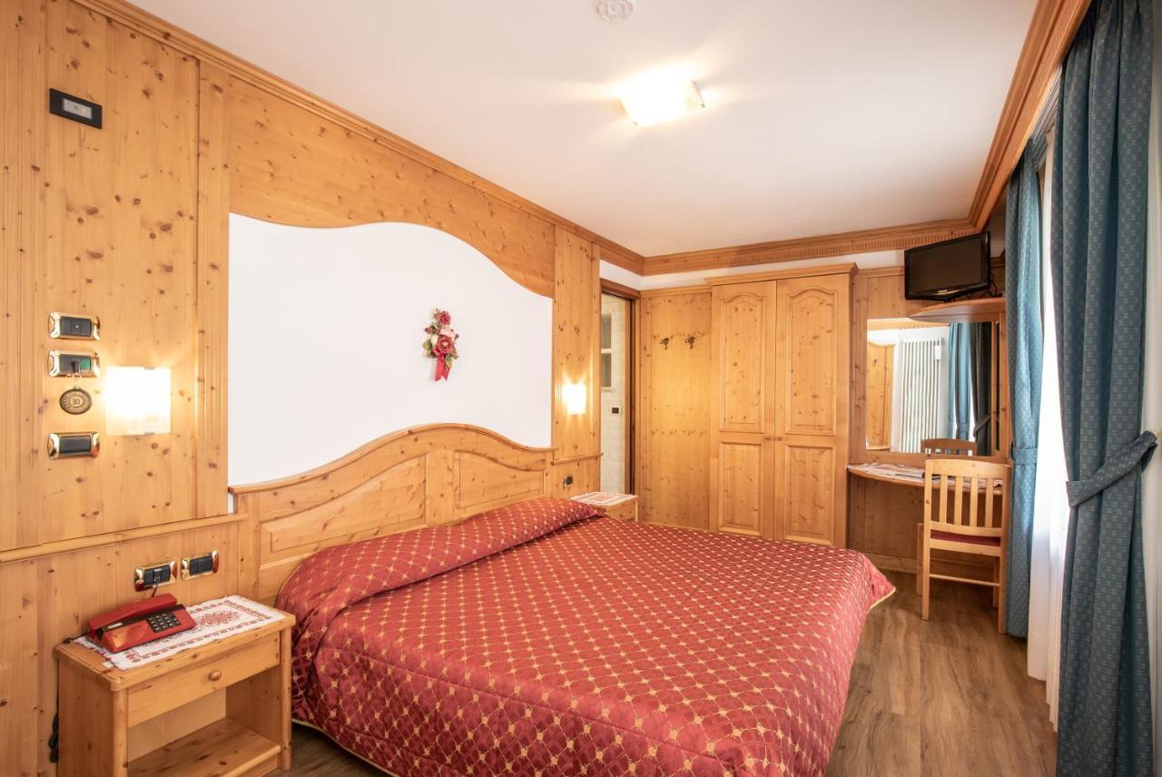 Hotel San Martino 산마르티노디카스트로차 외부 사진